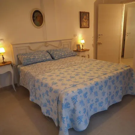 Le Bagnanti Apartment *
